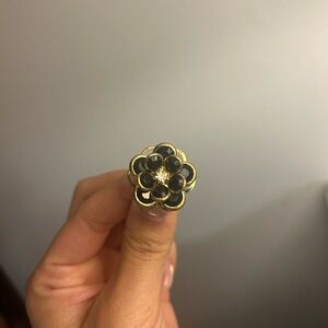 Rose in black and gold colour ring, adjustable band